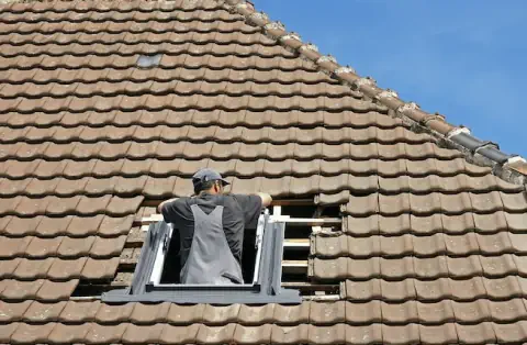 Pose de velux - Villars-lès-Blamont